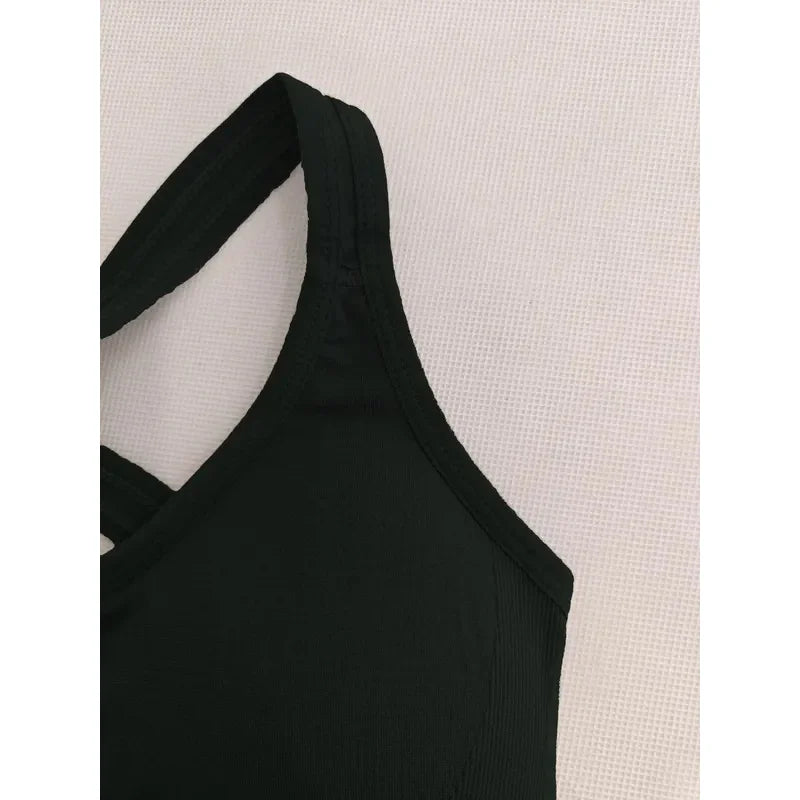 Black Sports Bra With Comfortable Straps 